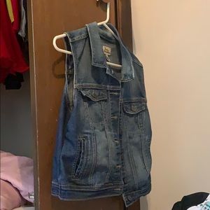 Sleeveless Jean Jacket